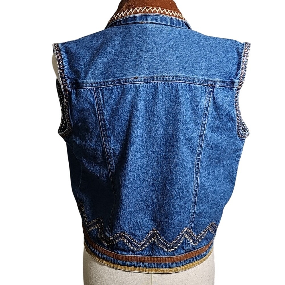 Boho Casual Embelished Denim Vest with Brown Stiching and button Accents Large - Picture 3 of 10